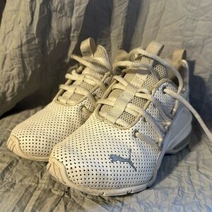 Puma Axelion Boys Sneakers Sz 12